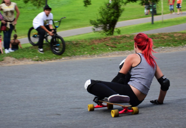 longboard_girl_by_drope_m-d4ppest